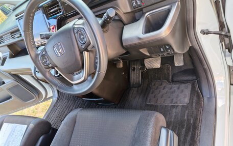Honda Stepwgn IV, 2021 год, 2 500 000 рублей, 20 фотография