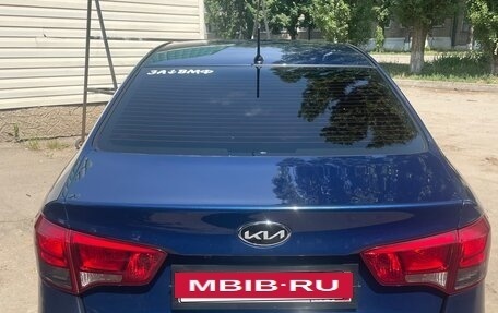 KIA Rio III рестайлинг, 2015 год, 780 000 рублей, 24 фотография