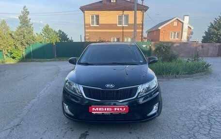 KIA Rio III рестайлинг, 2014 год, 1 276 000 рублей, 2 фотография