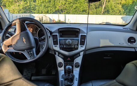 Chevrolet Cruze II, 2012 год, 750 000 рублей, 18 фотография