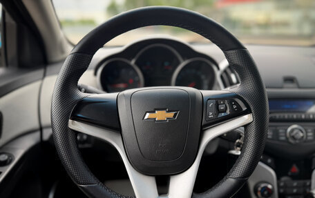 Chevrolet Cruze II, 2014 год, 800 000 рублей, 16 фотография