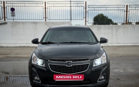 Chevrolet Cruze II, 2014 год, 800 000 рублей, 2 фотография