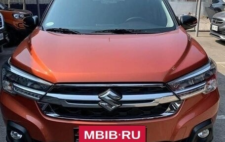 Suzuki XL7, 2022 год, 1 980 000 рублей, 2 фотография