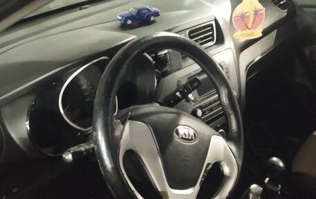KIA Rio III рестайлинг, 2015 год, 225 000 рублей, 5 фотография