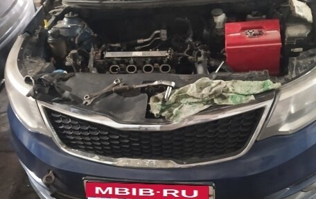 KIA Rio III рестайлинг, 2015 год, 225 000 рублей, 2 фотография