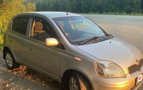 Toyota Vitz, 2001 год, 270 000 рублей, 3 фотография