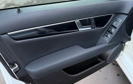Mercedes-Benz C-Класс, 2013 год, 1 540 000 рублей, 20 фотография