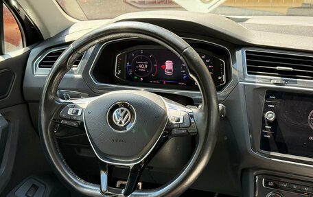 Volkswagen Tiguan II, 2019 год, 2 399 000 рублей, 15 фотография