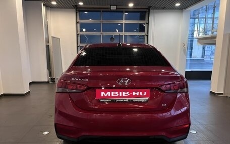 Hyundai Solaris II рестайлинг, 2018 год, 1 025 000 рублей, 4 фотография