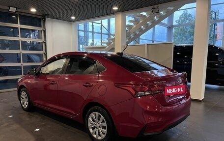 Hyundai Solaris II рестайлинг, 2018 год, 1 025 000 рублей, 5 фотография