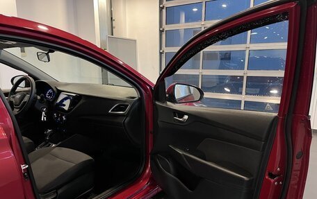 Hyundai Solaris II рестайлинг, 2018 год, 1 025 000 рублей, 25 фотография