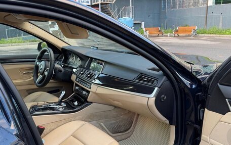 BMW 5 серия, 2012 год, 1 800 000 рублей, 18 фотография