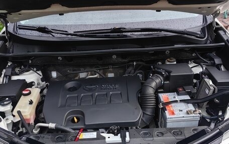 Toyota RAV4, 2016 год, 2 350 000 рублей, 13 фотография