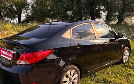 Hyundai Solaris II рестайлинг, 2016 год, 1 200 000 рублей, 6 фотография