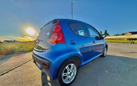 Peugeot 107 I рестайлинг, 2011 год, 465 000 рублей, 4 фотография