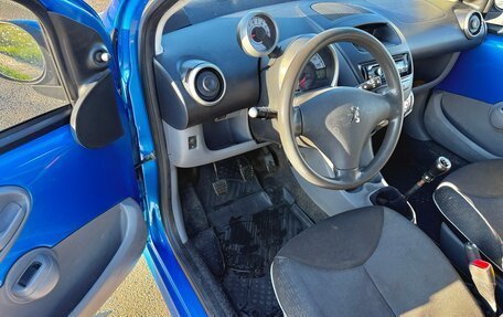 Peugeot 107 I рестайлинг, 2011 год, 465 000 рублей, 20 фотография