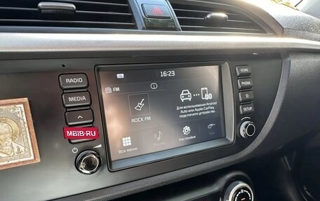 KIA Rio IV, 2019 год, 1 650 000 рублей, 30 фотография
