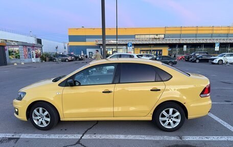 Volkswagen Polo VI (EU Market), 2017 год, 900 000 рублей, 4 фотография