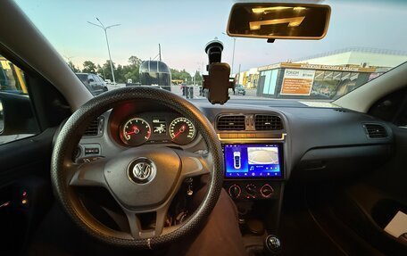Volkswagen Polo VI (EU Market), 2017 год, 900 000 рублей, 19 фотография