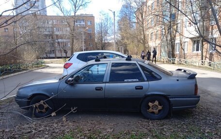 Opel Vectra A, 1995 год, 150 000 рублей, 4 фотография