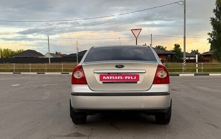 Ford Focus II рестайлинг, 2005 год, 280 000 рублей, 16 фотография