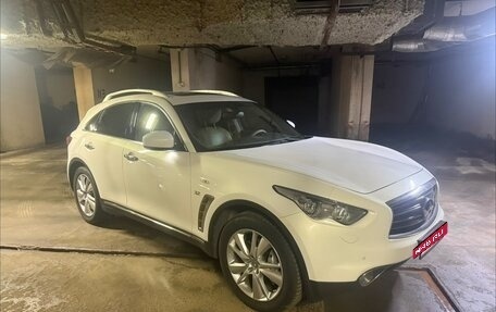 Infiniti QX70, 2017 год, 3 300 000 рублей, 3 фотография
