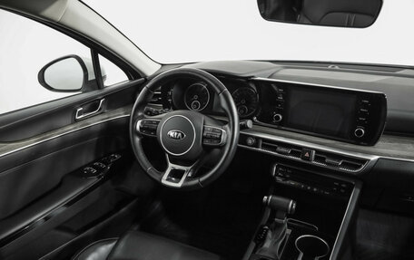 KIA K5, 2021 год, 2 550 000 рублей, 10 фотография