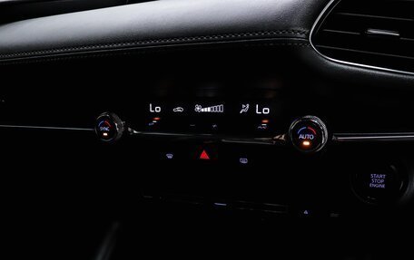 Mazda 3, 2019 год, 1 699 000 рублей, 21 фотография