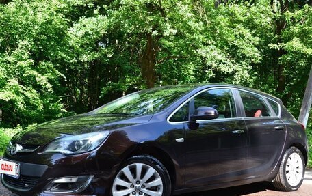 Opel Astra J, 2013 год, 1 230 000 рублей, 3 фотография