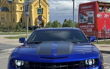 Chevrolet Camaro IV, 2013 год, 2 199 000 рублей, 2 фотография