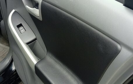 Toyota Prius, 2011 год, 1 150 000 рублей, 23 фотография