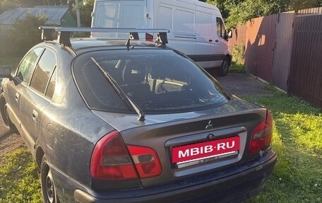 Mitsubishi Carisma I, 2003 год, 145 000 рублей, 4 фотография