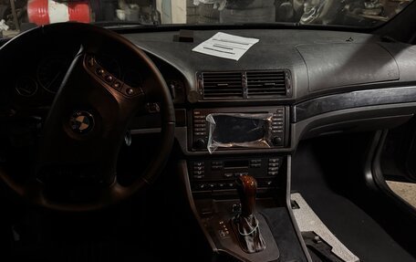 BMW 5 серия, 2001 год, 980 000 рублей, 14 фотография