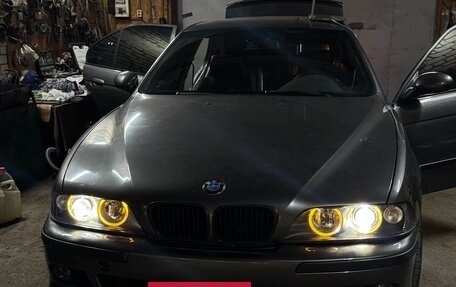 BMW 5 серия, 2001 год, 980 000 рублей, 6 фотография