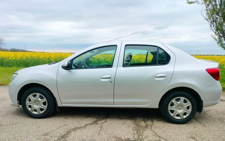 Renault Logan II, 2014 год, 430 000 рублей, 2 фотография