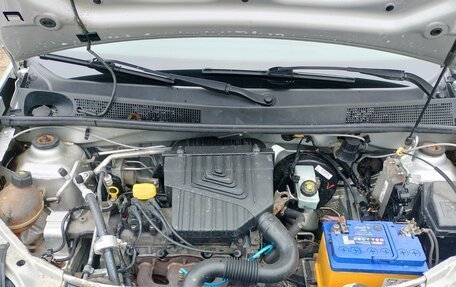 Renault Logan II, 2014 год, 430 000 рублей, 15 фотография