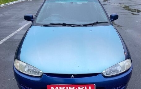 Mitsubishi Mirage VI рестайлинг, 1999 год, 220 000 рублей, 5 фотография