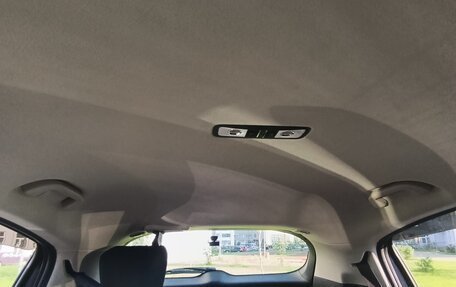 Honda Vezel, 2016 год, 1 696 000 рублей, 16 фотография