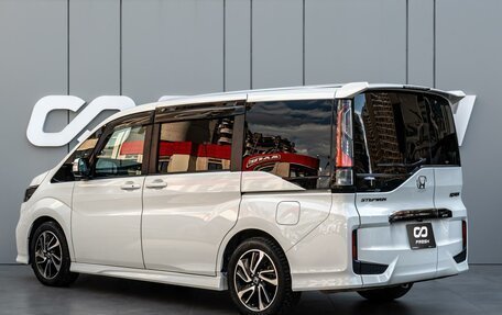 Honda Stepwgn IV, 2019 год, 2 420 000 рублей, 2 фотография