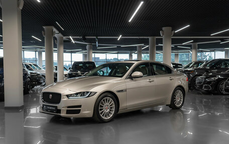 Jaguar XE I рестайлинг, 2015 год, 1 790 000 рублей, 1 фотография