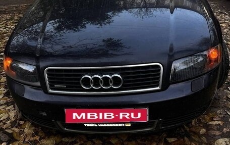 Audi A4, 2003 год, 700 000 рублей, 4 фотография