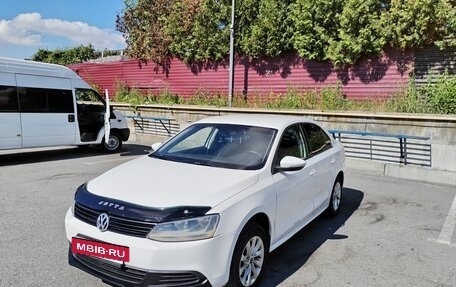 Volkswagen Jetta VI, 2014 год, 565 000 рублей, 3 фотография
