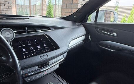Cadillac XT4 I, 2019 год, 2 950 000 рублей, 19 фотография