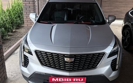 Cadillac XT4 I, 2019 год, 2 950 000 рублей, 3 фотография