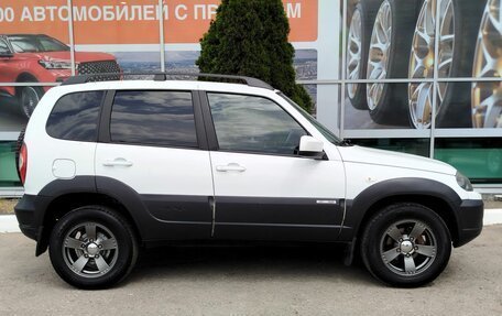 Chevrolet Niva I рестайлинг, 2018 год, 720 000 рублей, 4 фотография