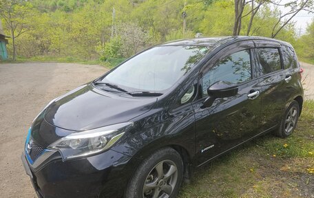 Nissan Note II рестайлинг, 2017 год, 800 000 рублей, 1 фотография