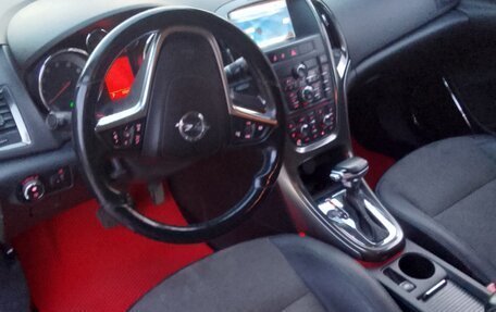 Opel Astra J, 2010 год, 500 000 рублей, 2 фотография