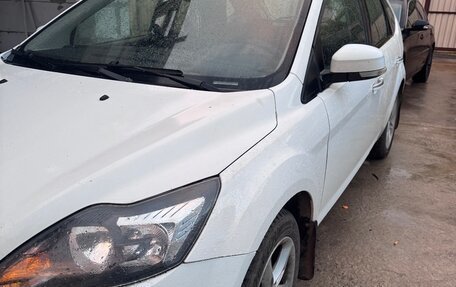Ford Focus II рестайлинг, 2011 год, 760 000 рублей, 2 фотография