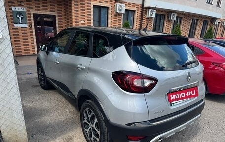 Renault Kaptur I рестайлинг, 2018 год, 1 400 000 рублей, 4 фотография
