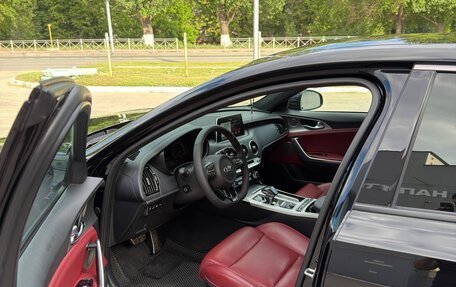 KIA Stinger I, 2018 год, 2 650 000 рублей, 24 фотография